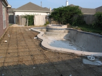 Pool09 200